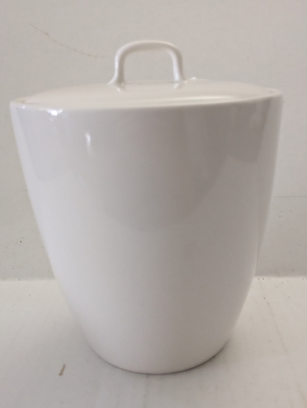 Starbucks At Home Collection 2004 ivory/White canister With Lid